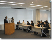 ��\�I�ȓ��{��Ƃւ̂��K��